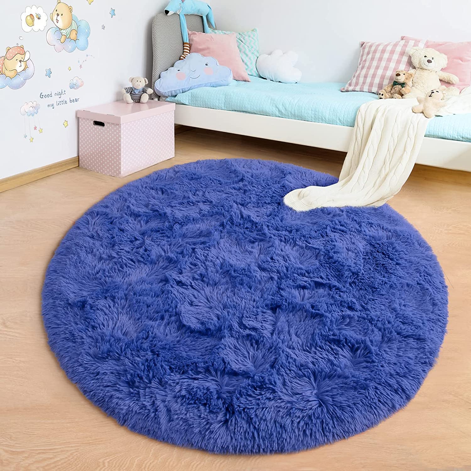 Ultra-Soft Round Shaggy Area Rug for Boys and Girls